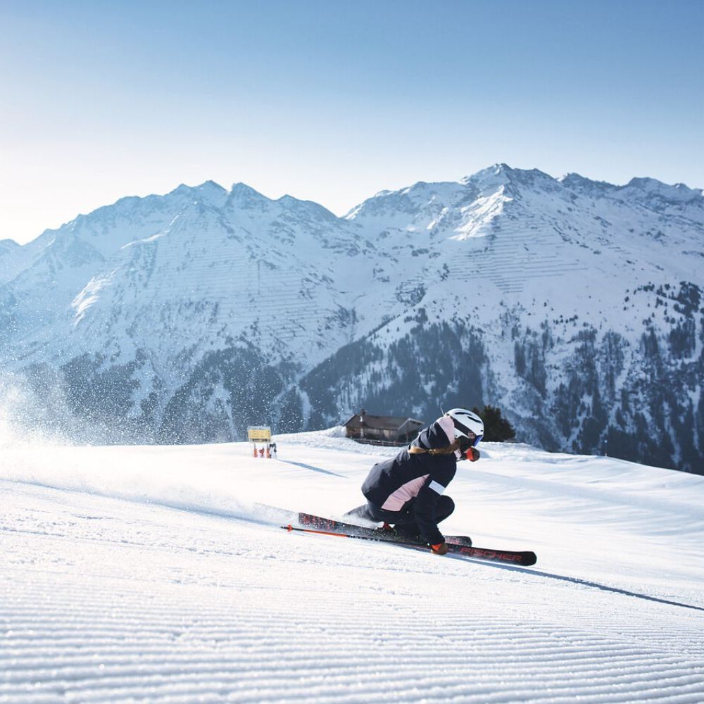 Booking Hotel and Pension in St anton Austia